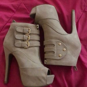 Zigi Soho Booties